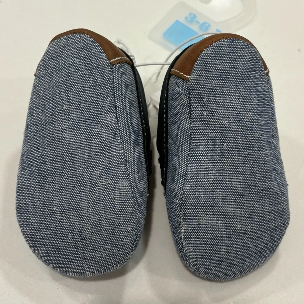 NWT • Children’s Place Baby Boys Chambray Boat Shoes • size 3-6 months